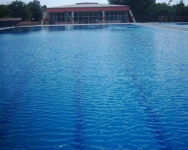 19 Mayıs Ziya Ozan Yüzme Havuzu