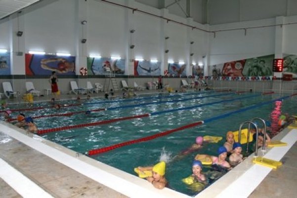 Eryaman Göktürk Aile Yaşam Merkezi Yüzme Havuzu